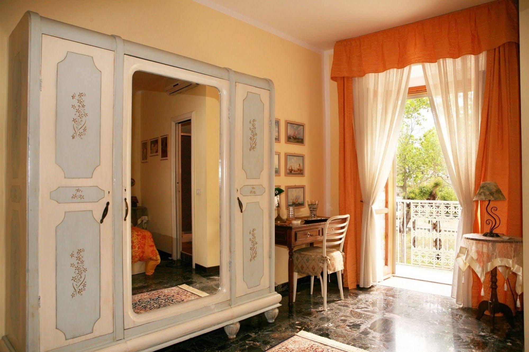 Al Vecchio Pioppo Bed & Breakfast Praia a Mare Exterior foto